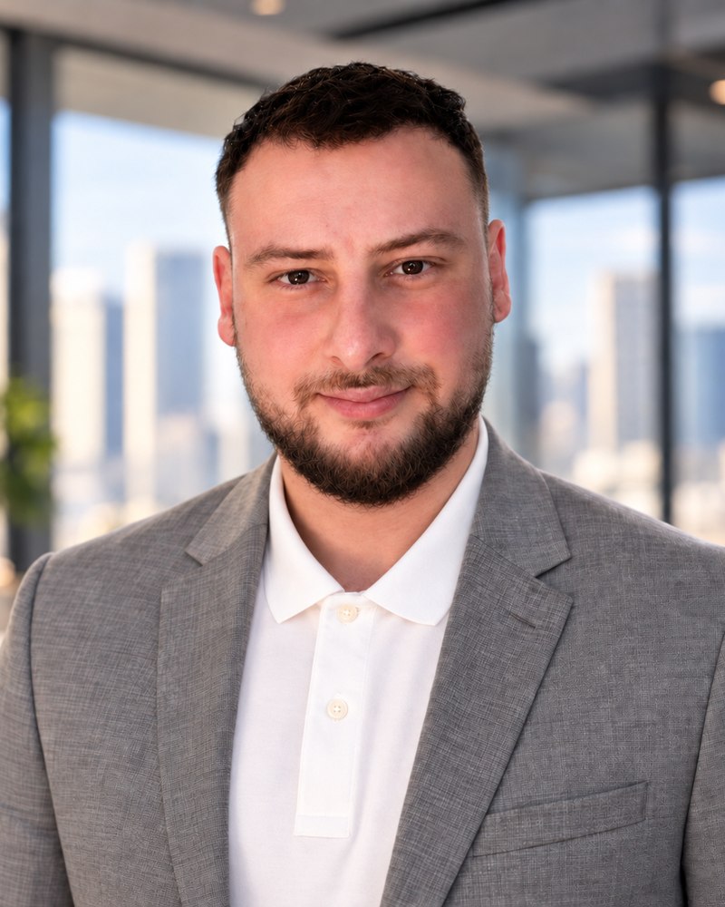 Matthew Ozuzun, founder of MKO Diamond & Jewelry Appraisals
